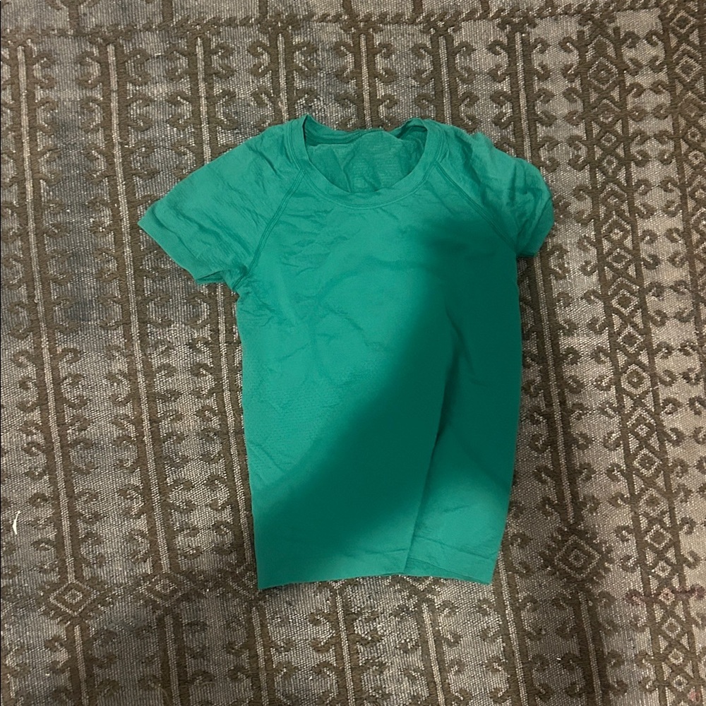 lululemon athletica Kids Aqua Short Sleeve Tee